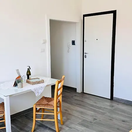 Le Soleil Et Lune Frontemare Appartement *